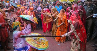 Lathmar Holi Of Barsana