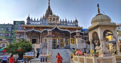 Pareshnath Jain Temple